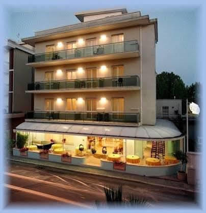 Hotel San Gottardo Riccione Exteriör bild